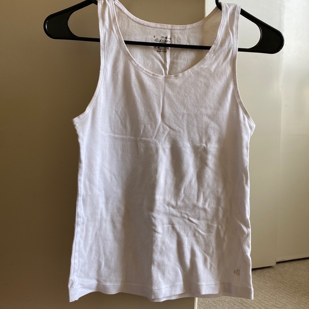 White tank